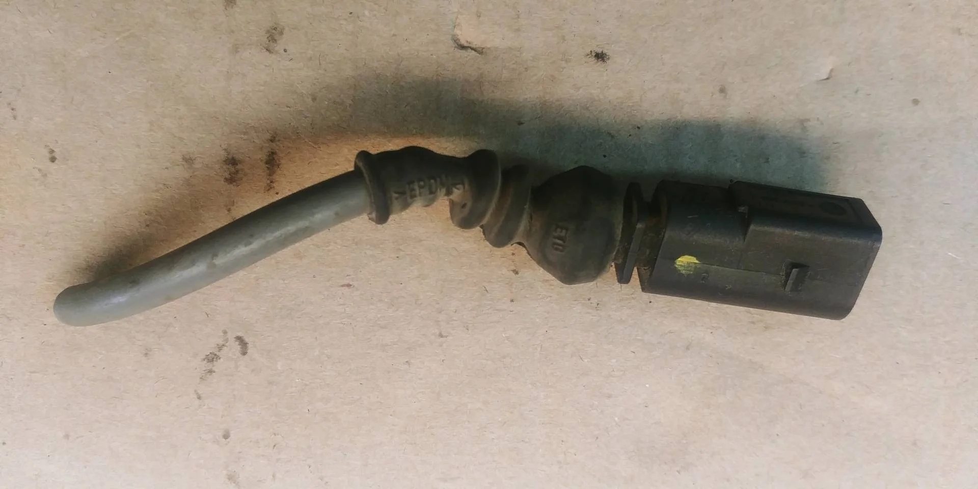 разъем (фишка) проводки Volkswagen Touareg 2