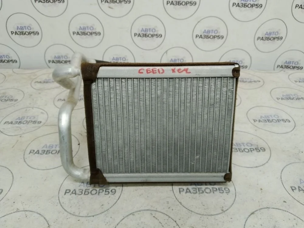 Радиатор отопителя Kia Ceed ED рестайлинг (2010—2012)