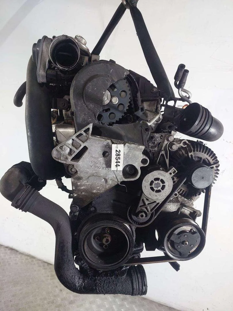 двигатель Volkswagen Passat 1.9 дизель 2009