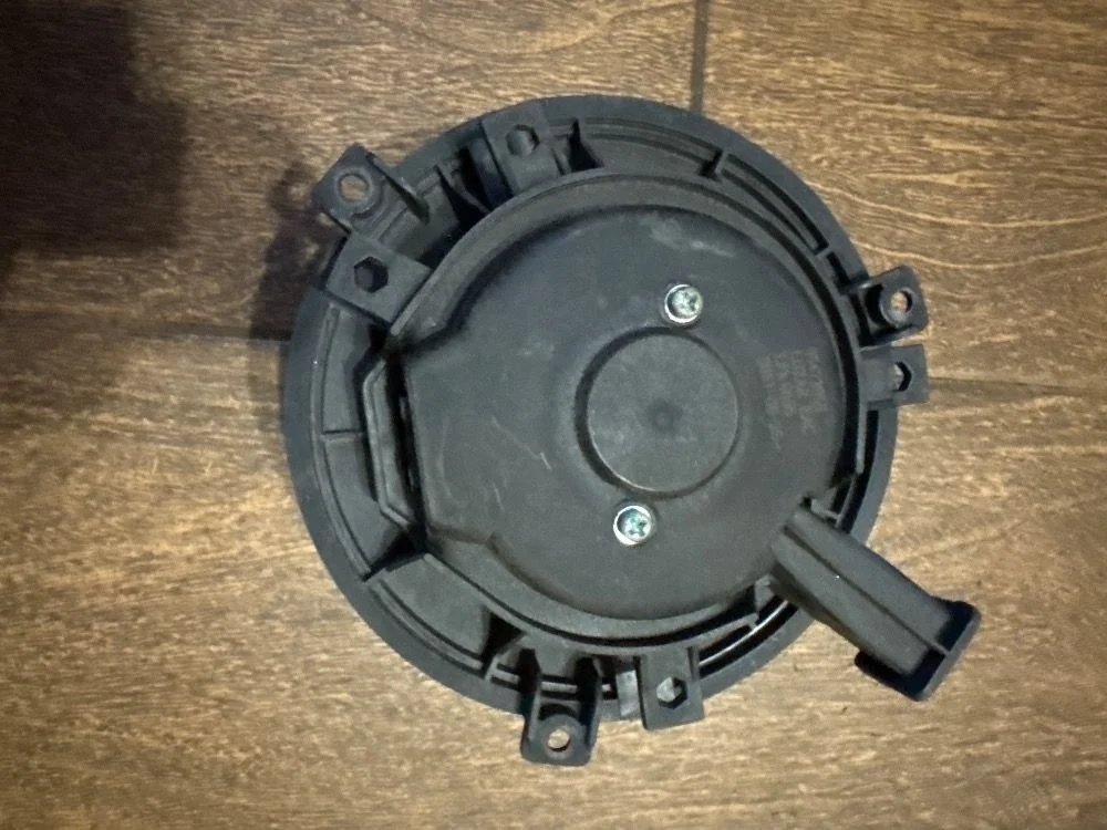 Моторчик отопителя УАЗ Patriot I рестайлинг 3 (2016—2025)