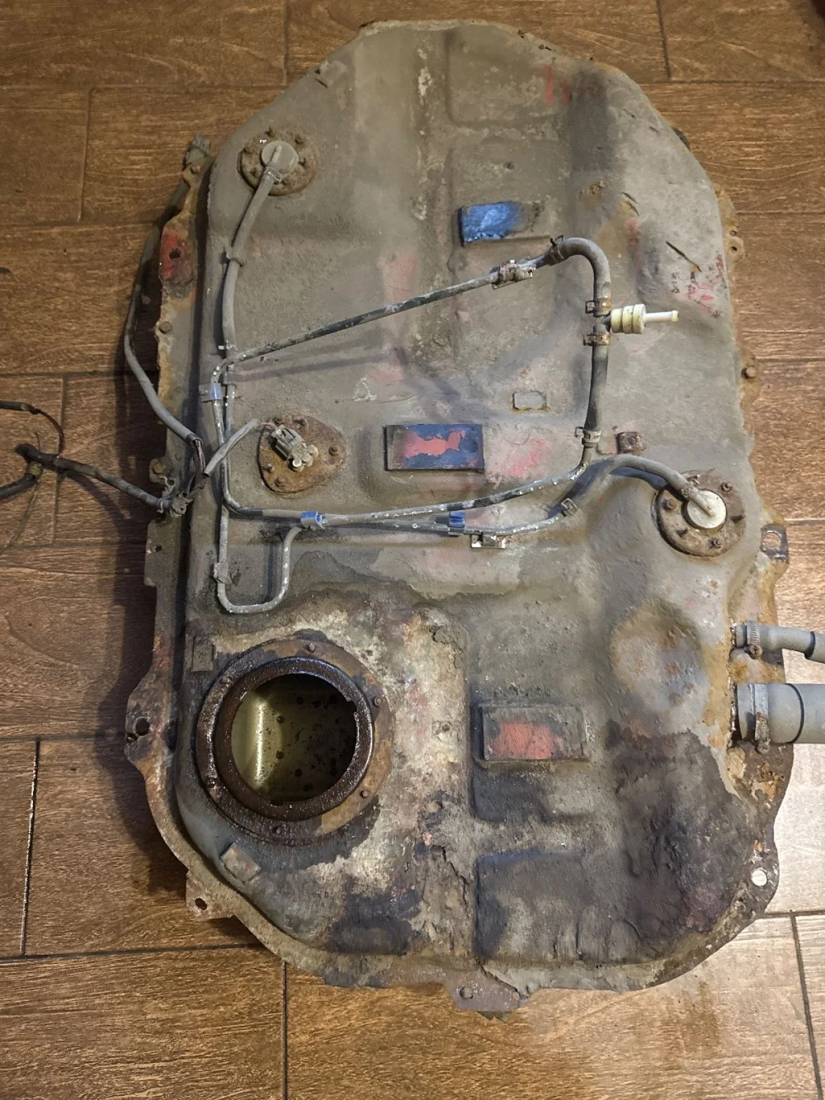 Бак топливный Mitsubishi Lancer IX (2000—2007)