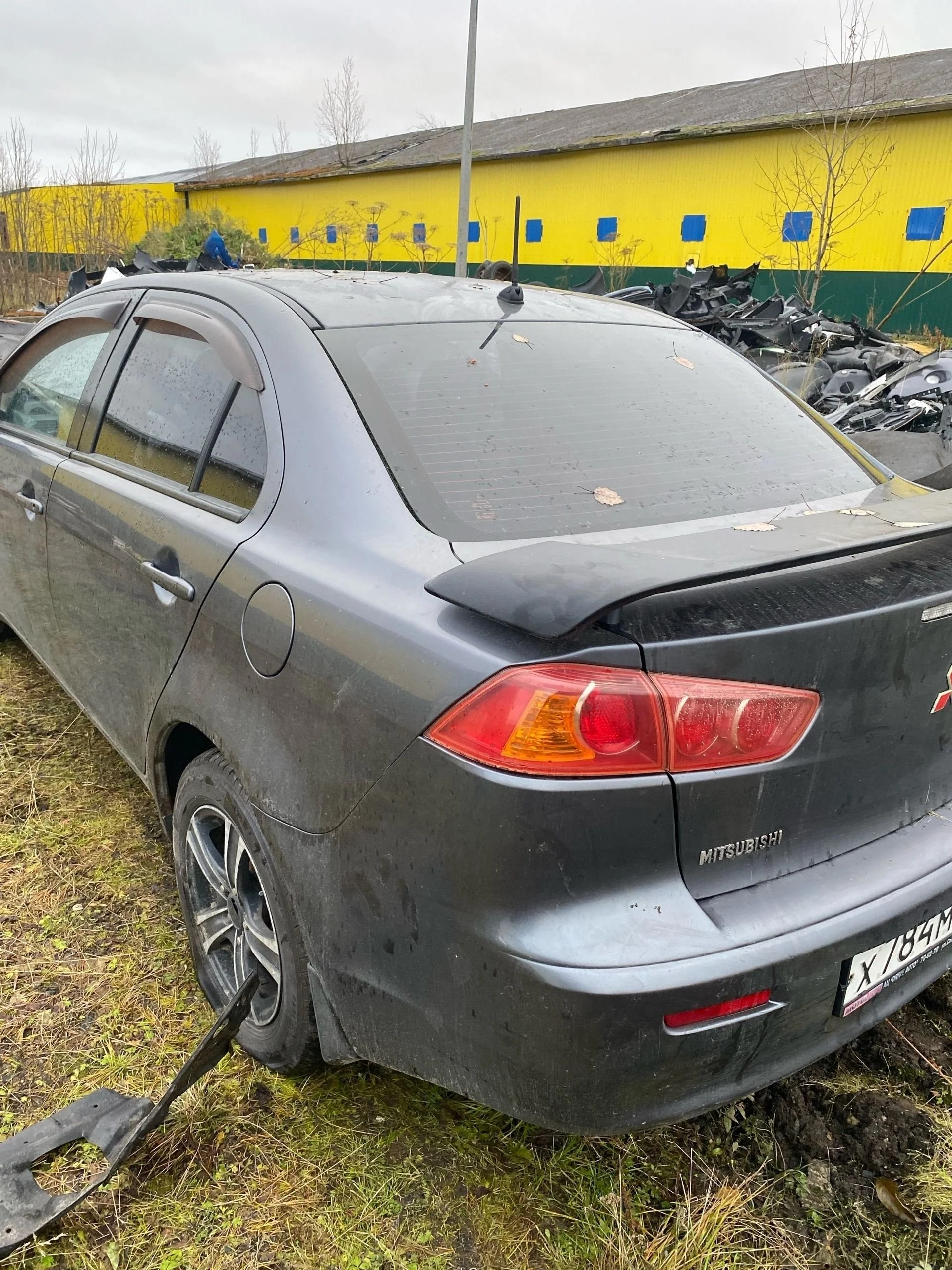 Стекло двери заднее левое Mitsubishi Lancer 10 Седан CY 2007-2011