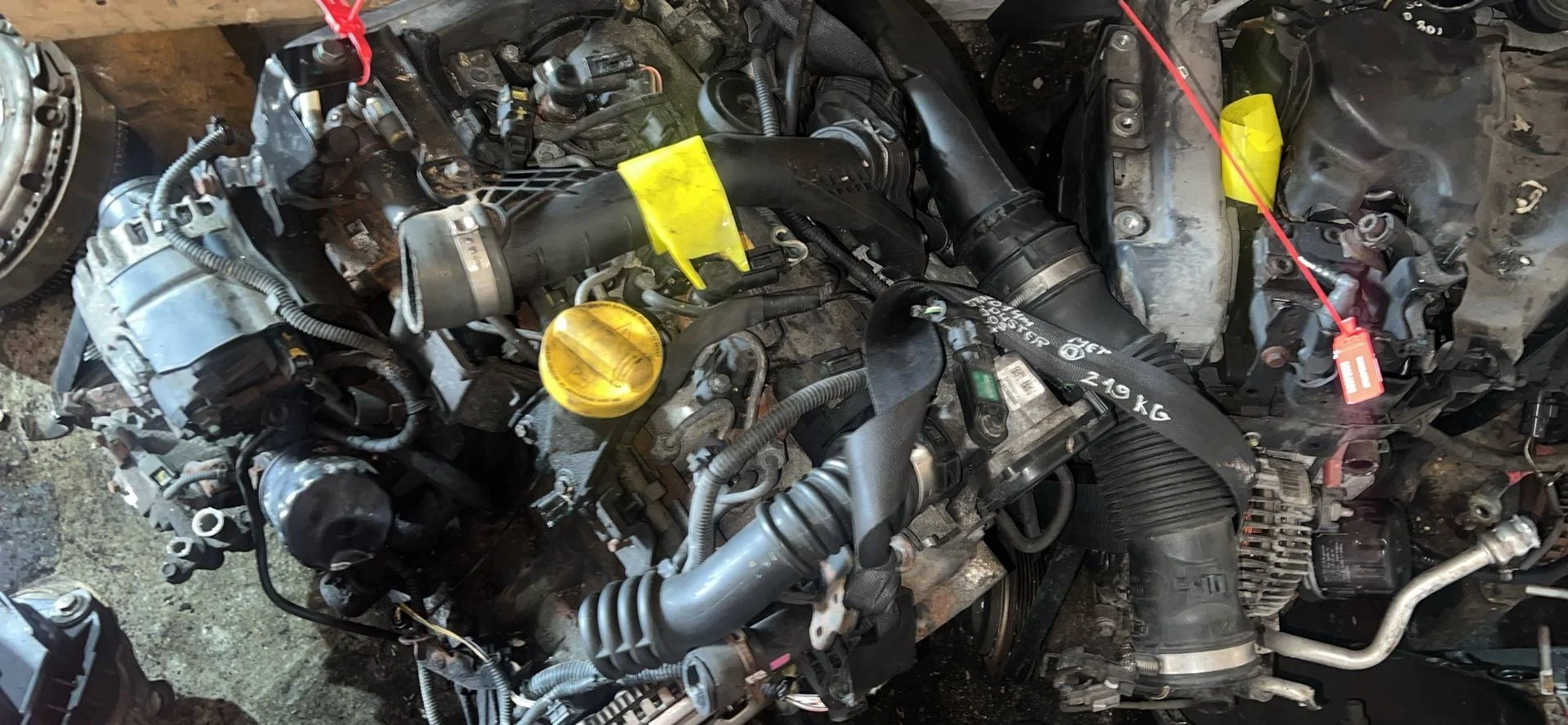 Двигатель Б/У Renault Duster   2014