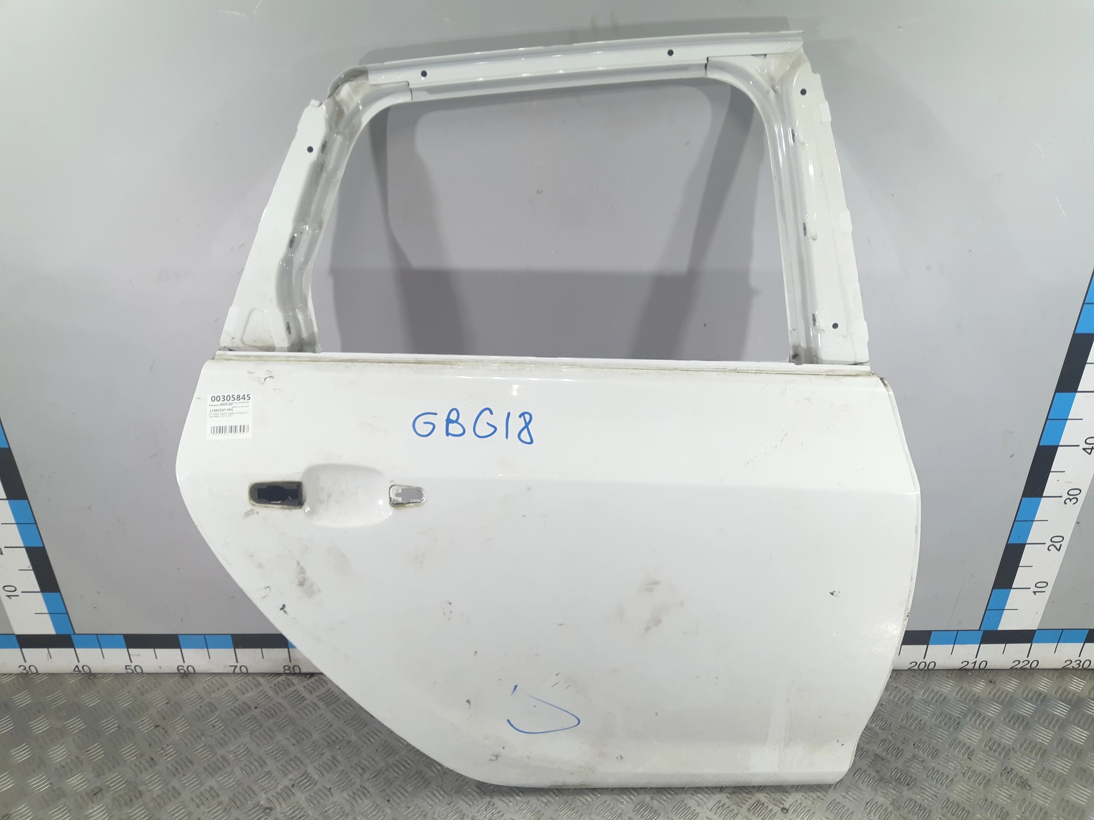 [Б/У] Дверь задняя правая (универсал) Opel Astra J [Код: 00301135 ]