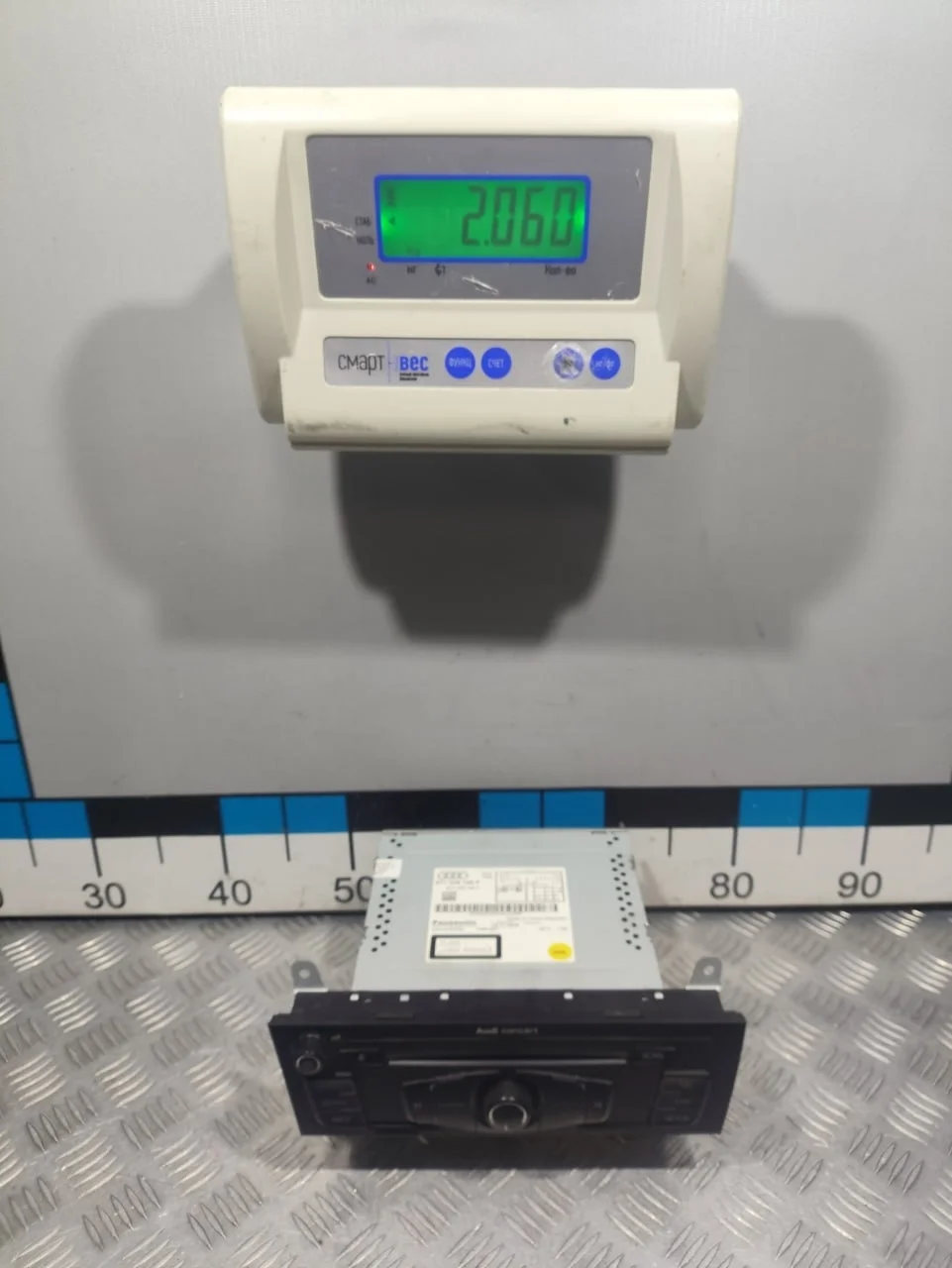 [Б/У] Магнитола CD-MP3 Audi A4 B8, A5 [Код: 00667178 ]