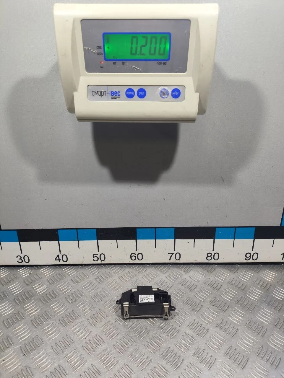 [Б/У] Резистор отопителя Audi [Код: 00668101 ]