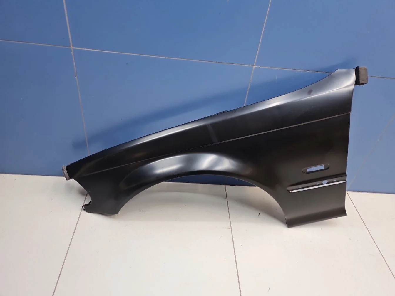 Крыло переднее левое для BMW 3 E46 1999-2005