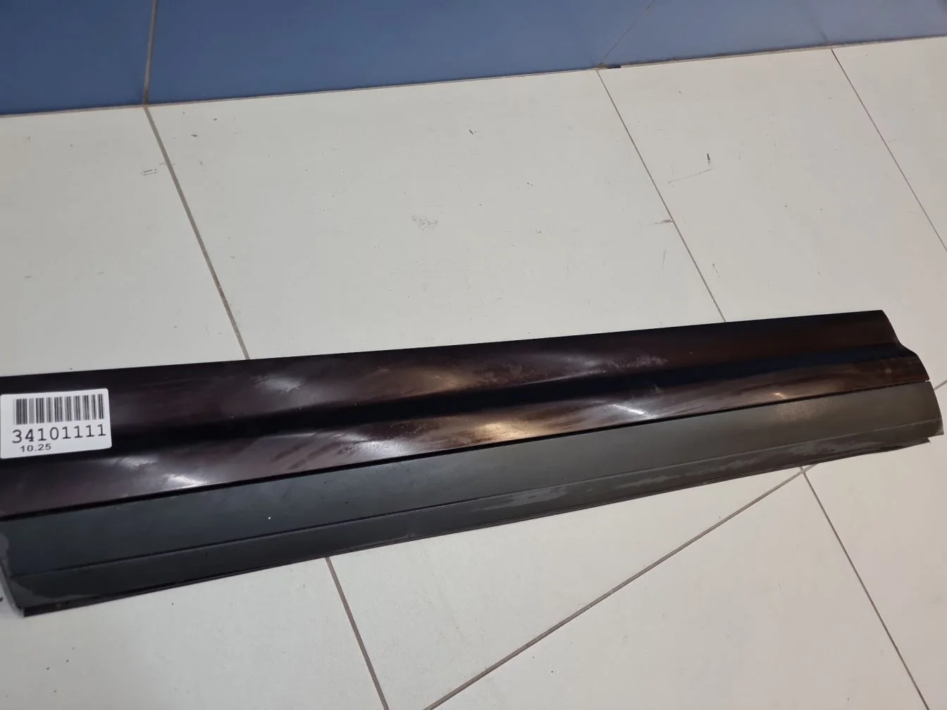 Молдинг двери левый передний для Porsche Cayenne 958 2010-2018