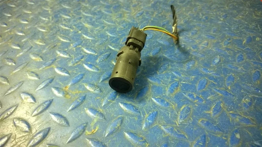 датчик парковки BMW X5 E53  M54B30 231 лс 3.0i