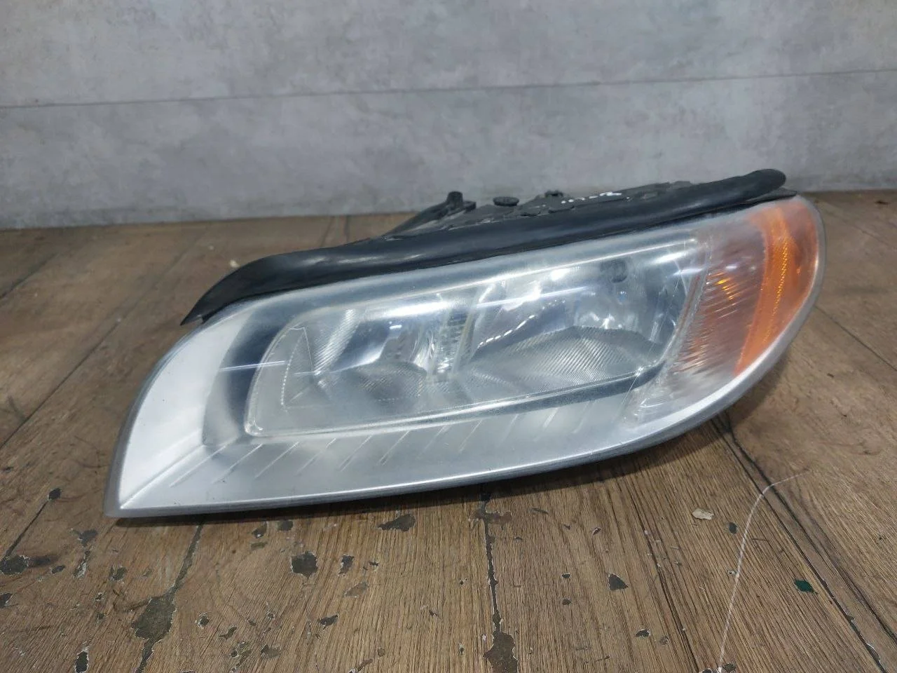 фара левая Volvo S80 2