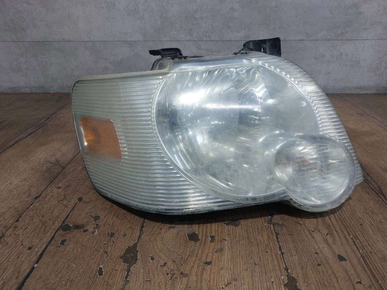 фара правая Ford Explorer 4  U251 U251