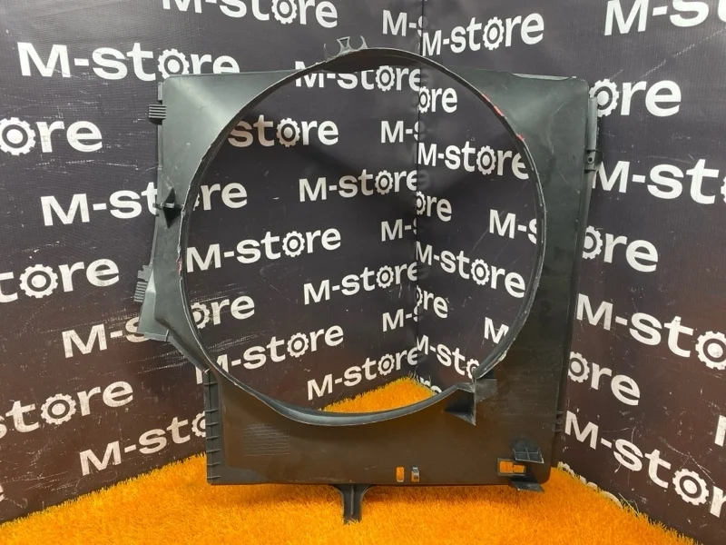 Рамка радиатора Land Rover Range Rover 2002 PGK000030 L322 M62B44