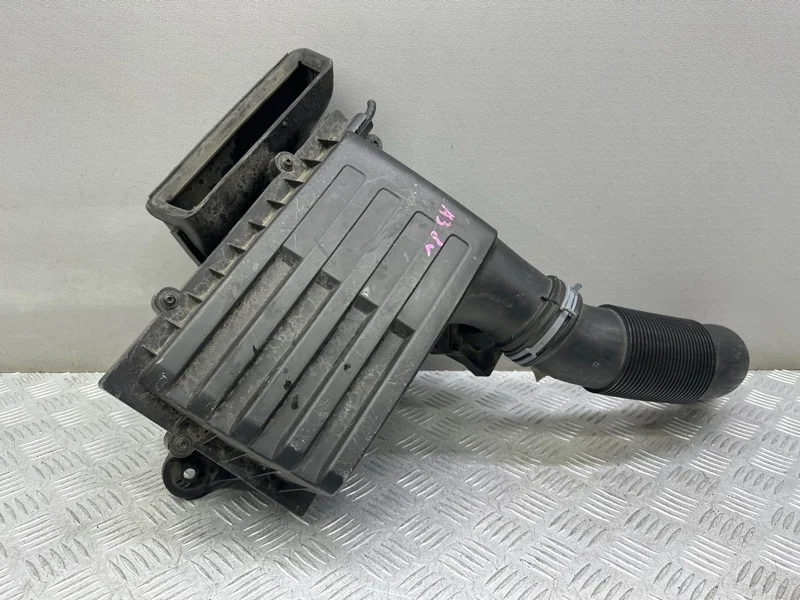 Корпус фильтра Audi A3 8V