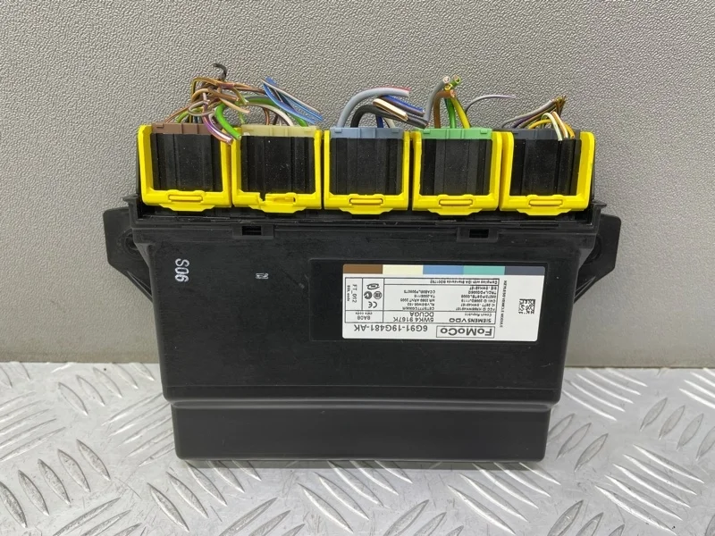 Блок бесключевого доступа Jaguar XF X250