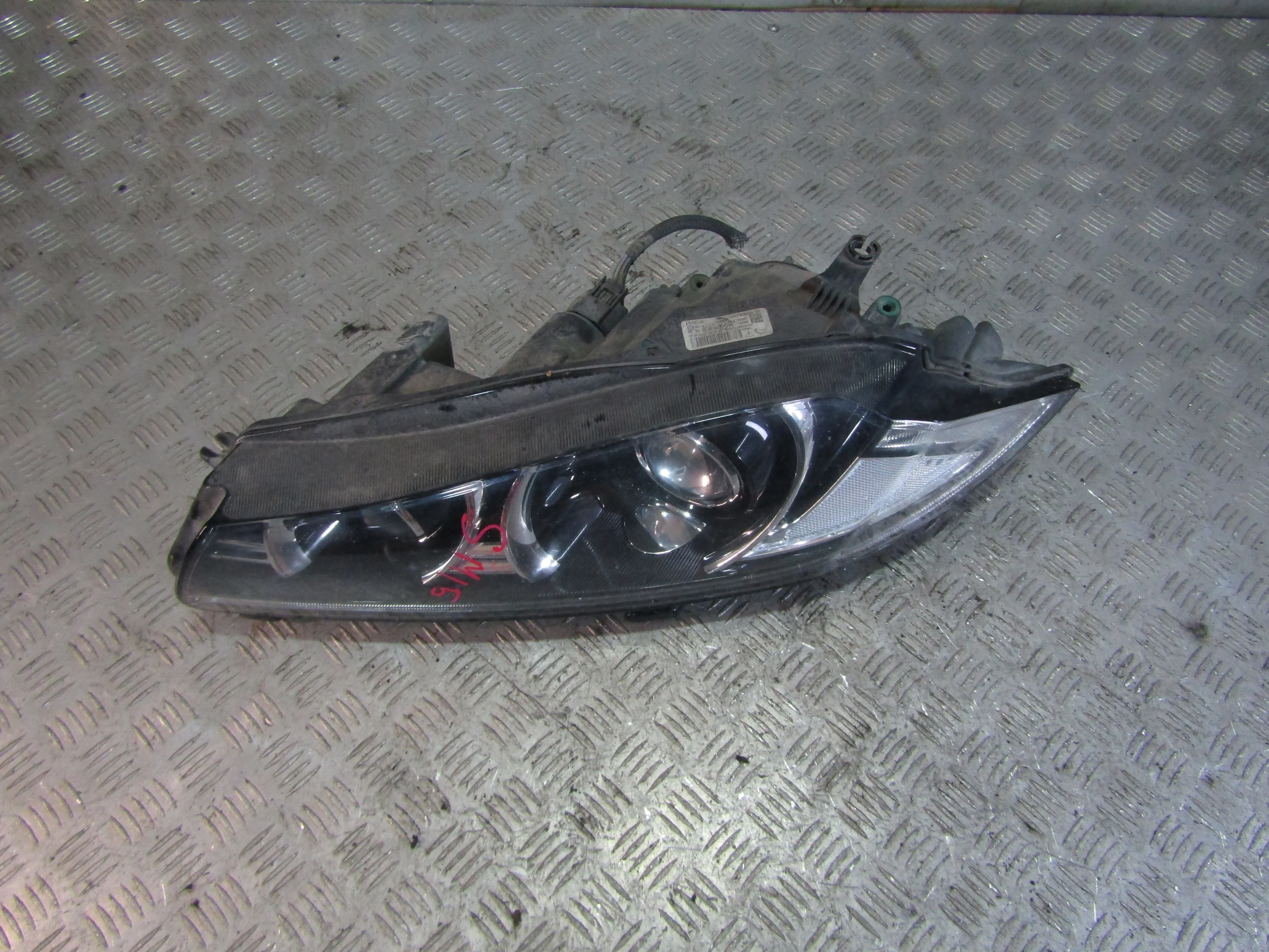 Фара левая JAGUAR XF I рестайлинг (2011—2015)