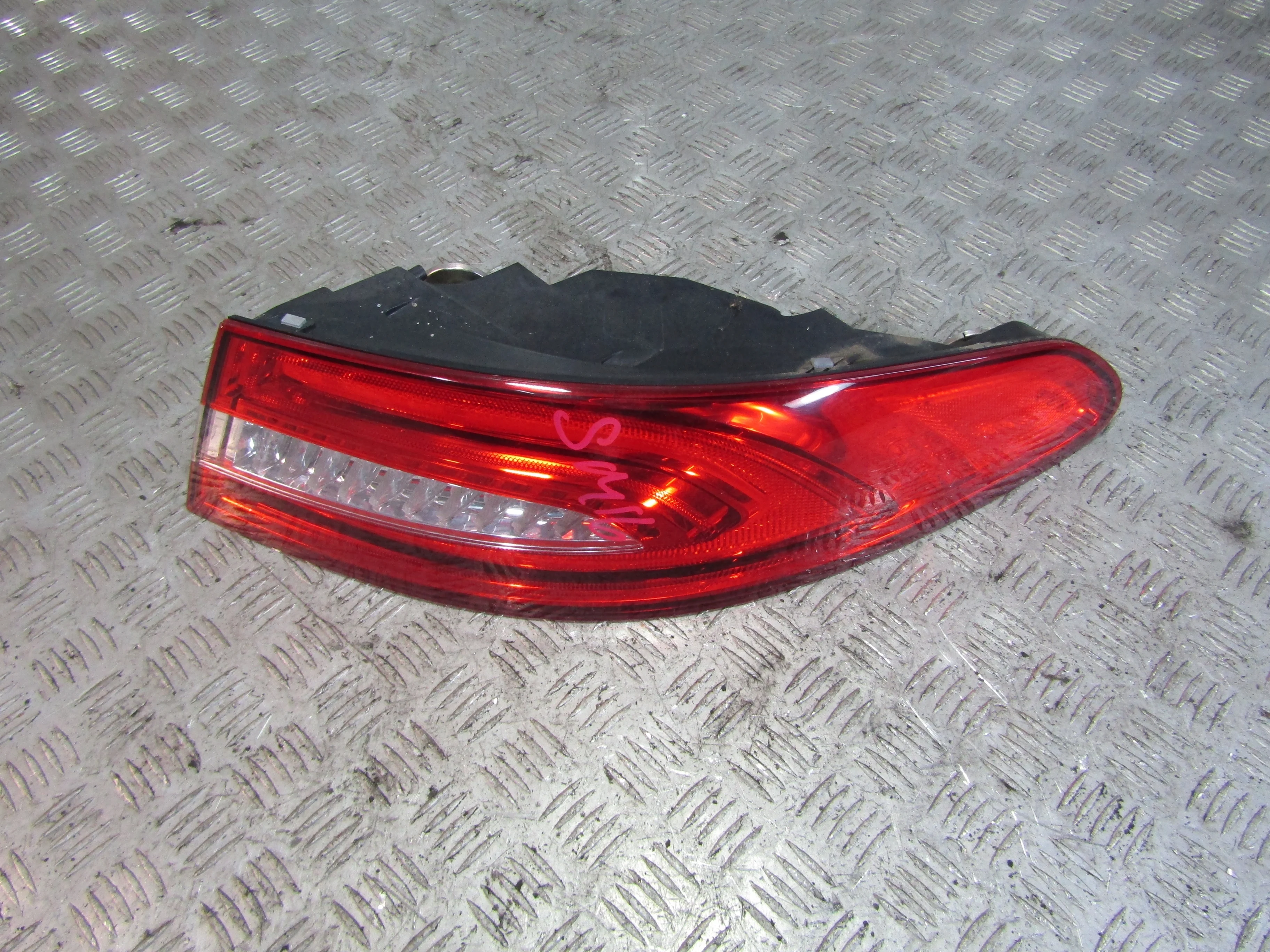 Фонарь внешний правый JAGUAR XF I рестайлинг (201