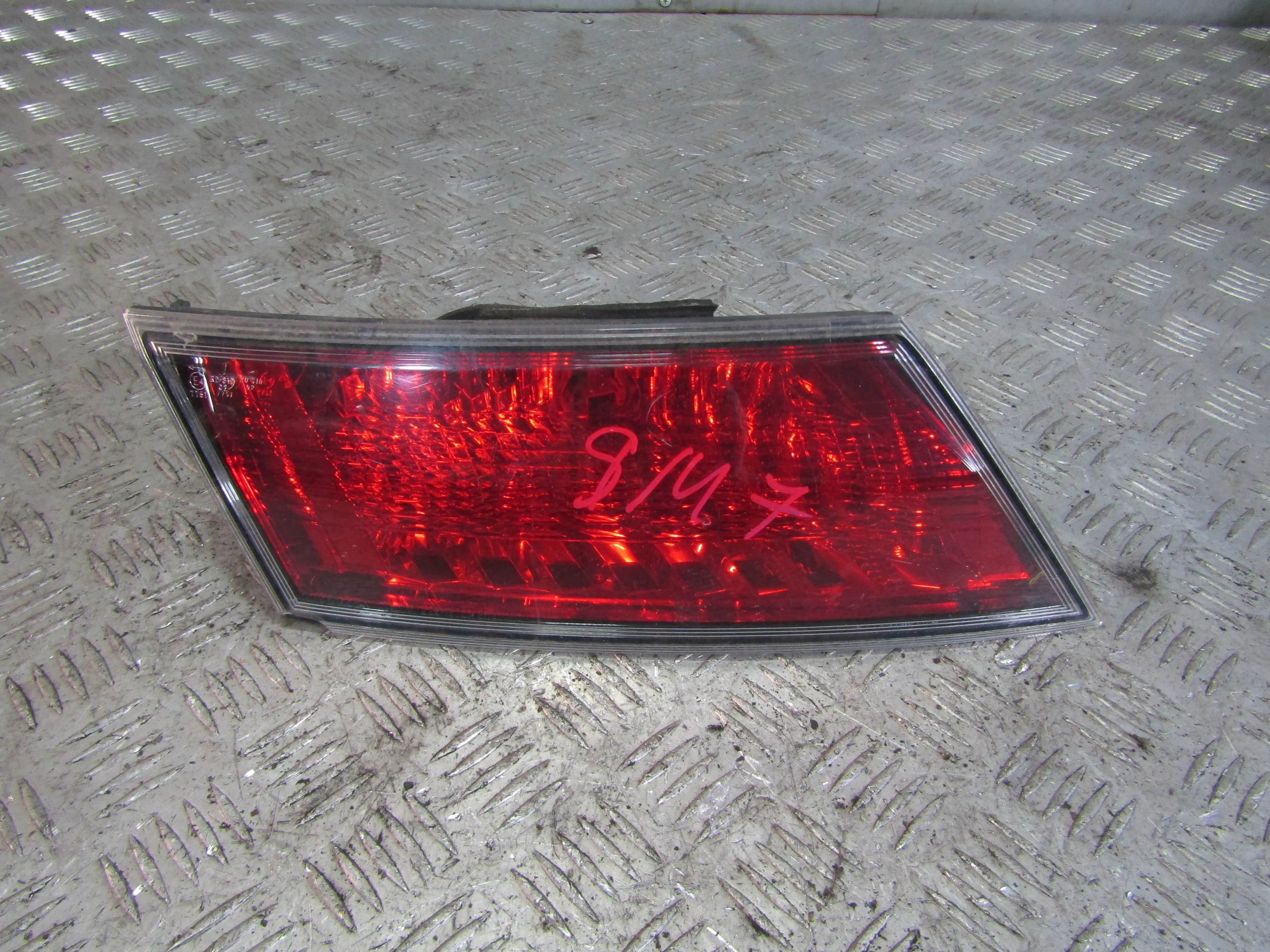 Фонарь внутренний левый HONDA Civic VIII (2005—20