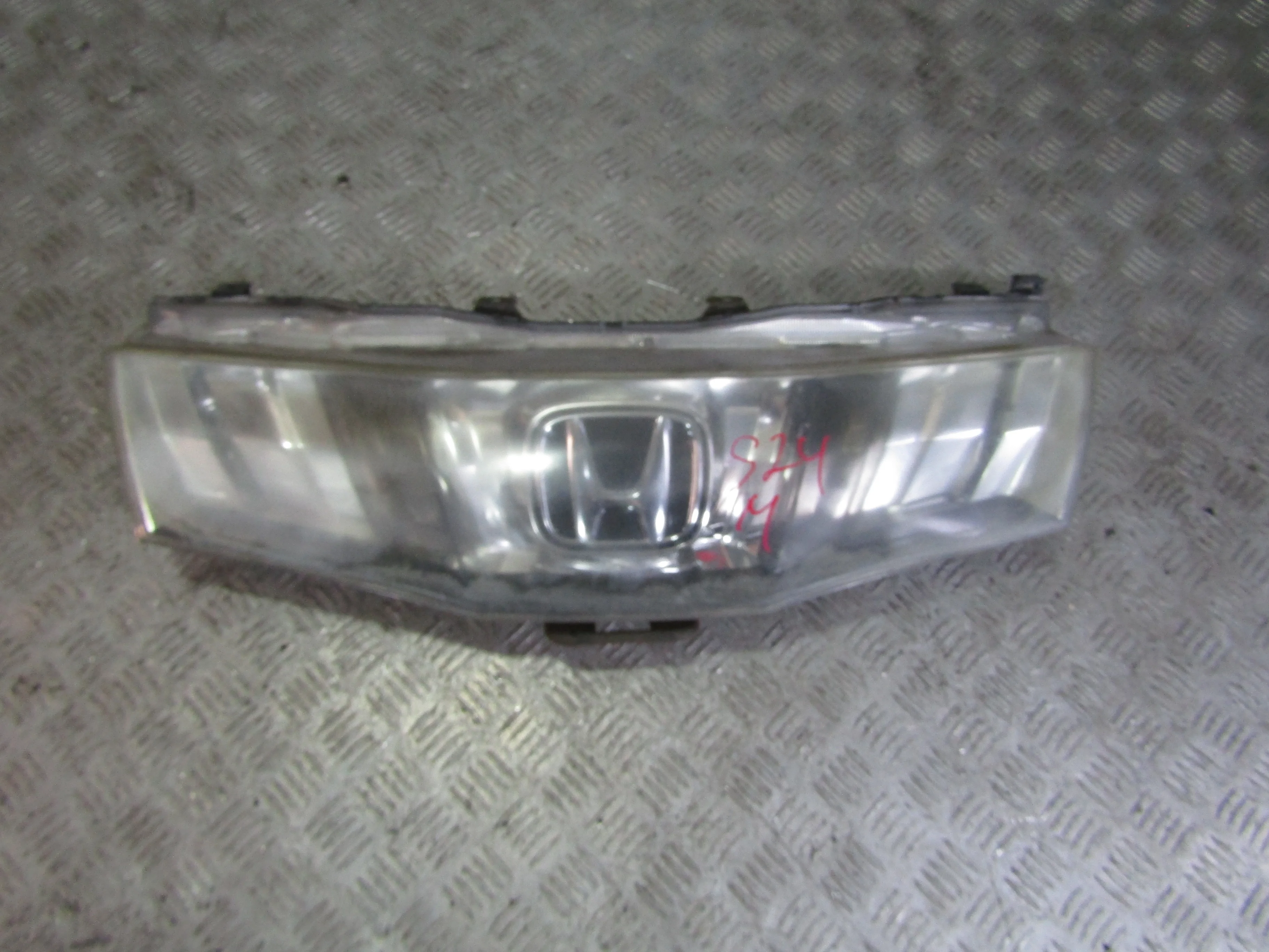 Решетка радиатора (люстра) HONDA Civic VIII (2005