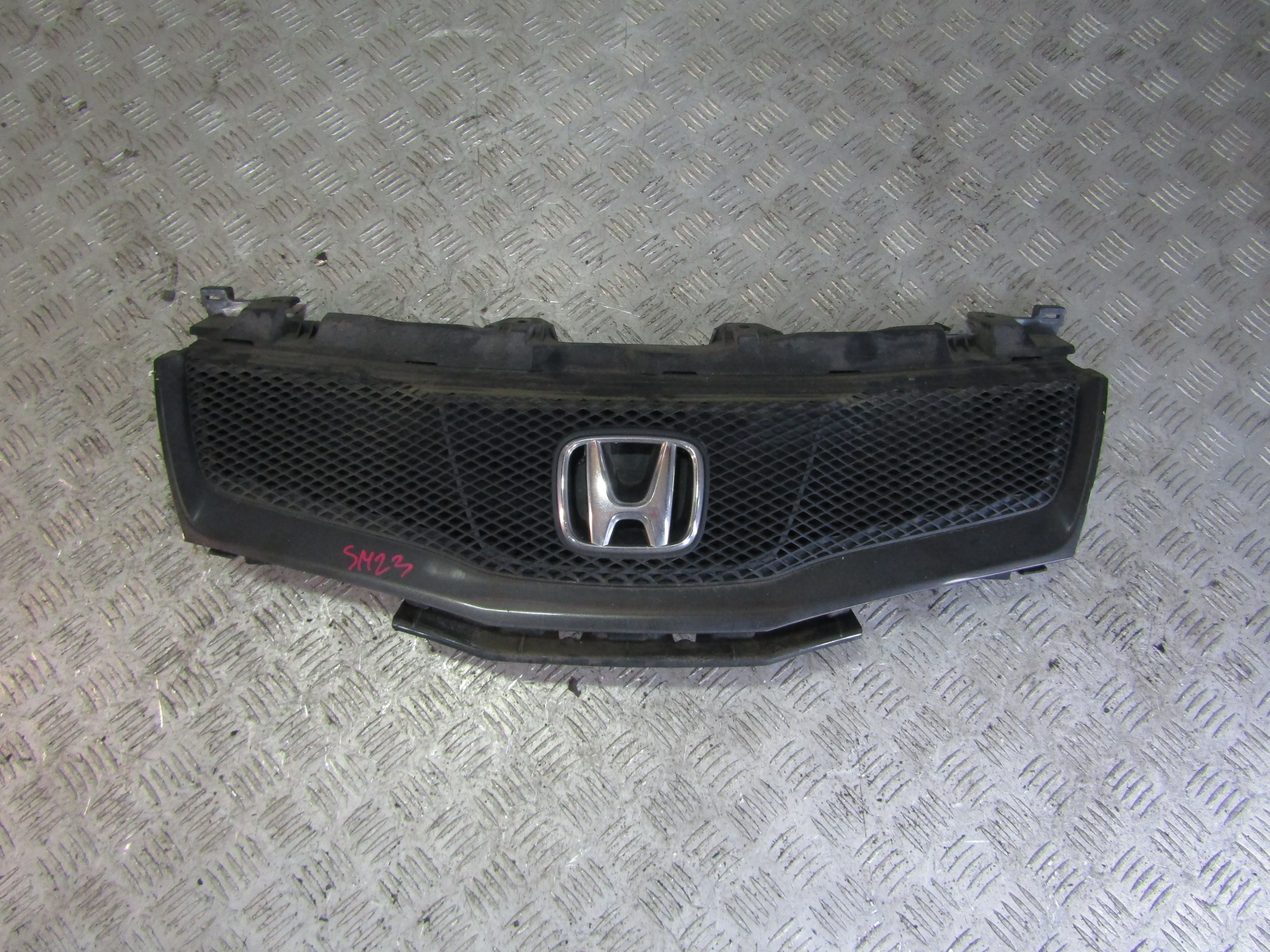 Решетка радиатора (люстра) HONDA Civic VIII (2005