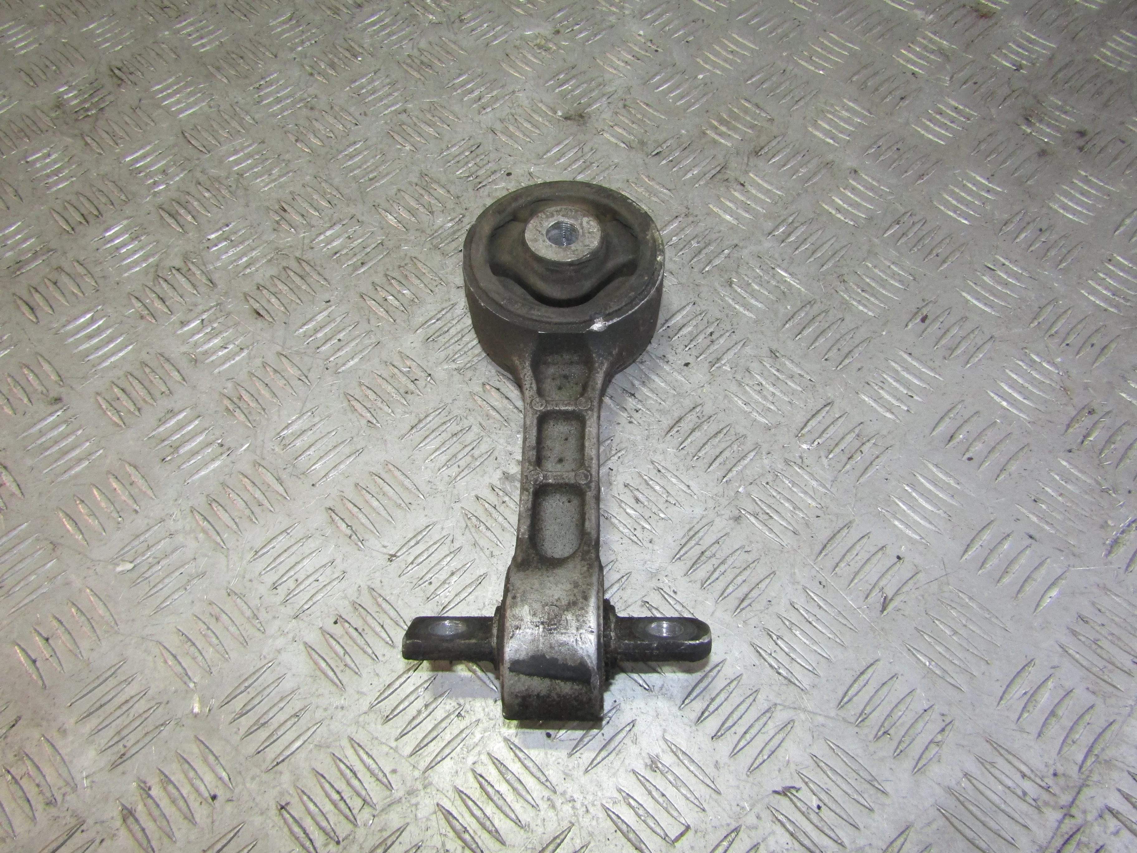 Опора двигателя верхняя HONDA Civic VIII (2005—20