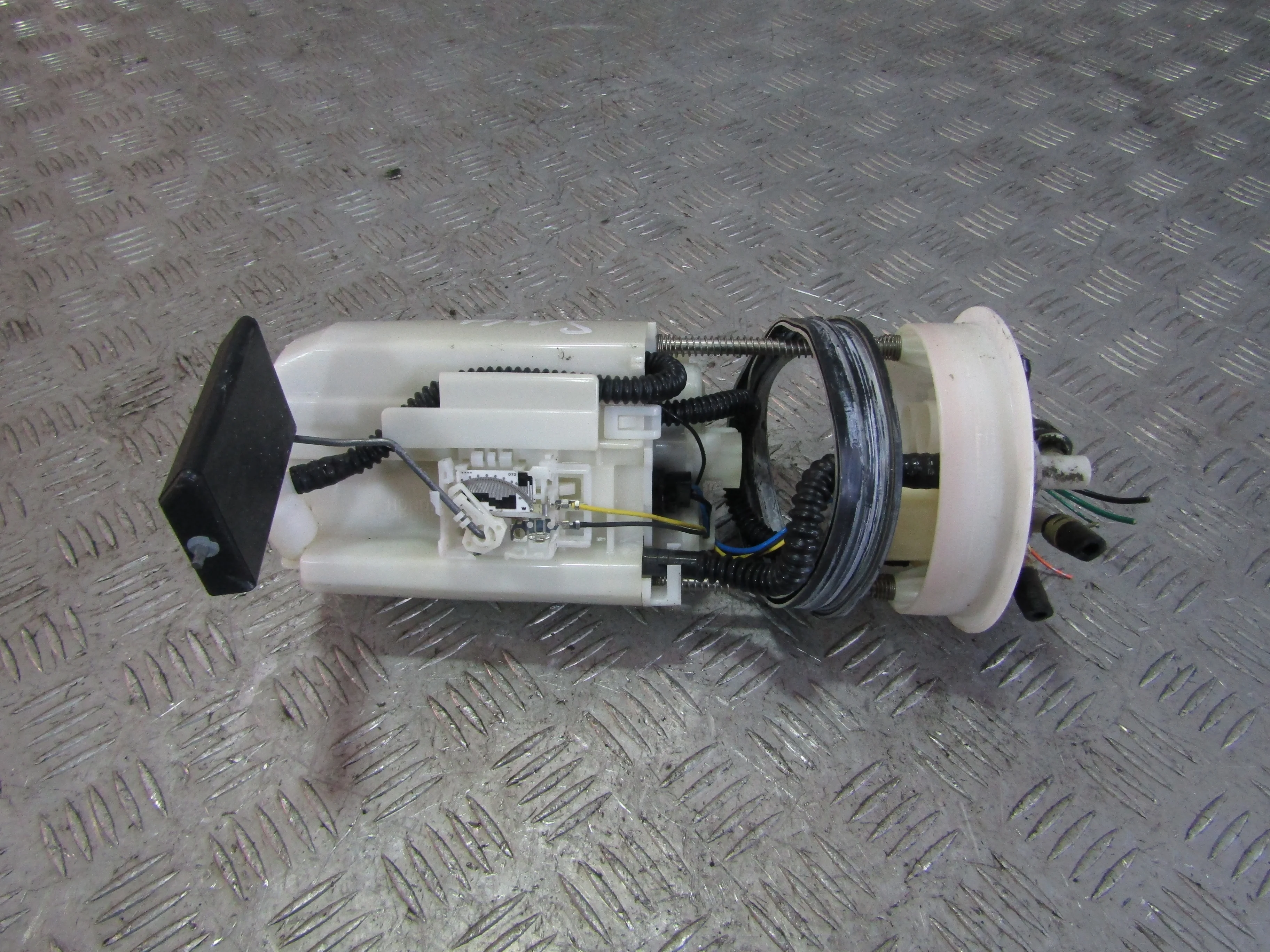 Насос топливный (бензонасос) HONDA Civic VIII (20