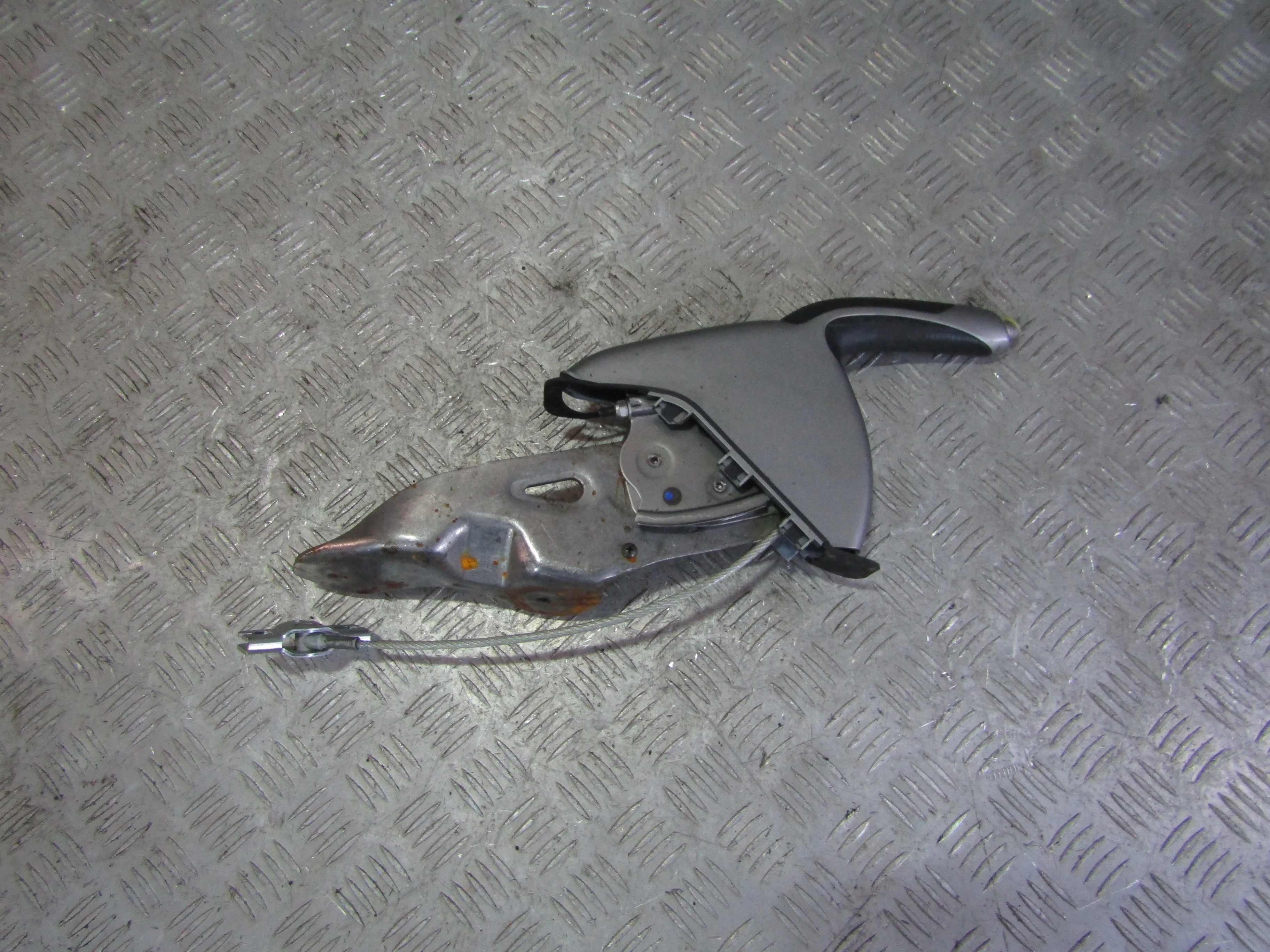 Рычаг стояночного тормоза HONDA Civic VIII (2005—