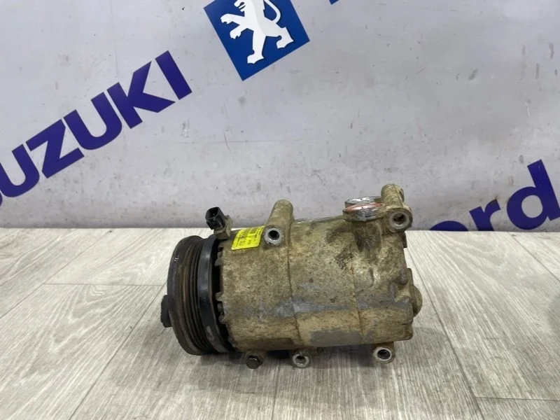 Компрессор кондиционера FORD FOCUS 2 2007г