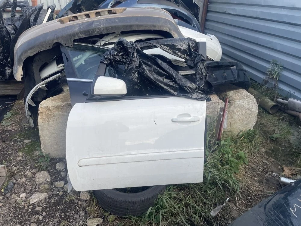 дверь передняя левая opel zafira B