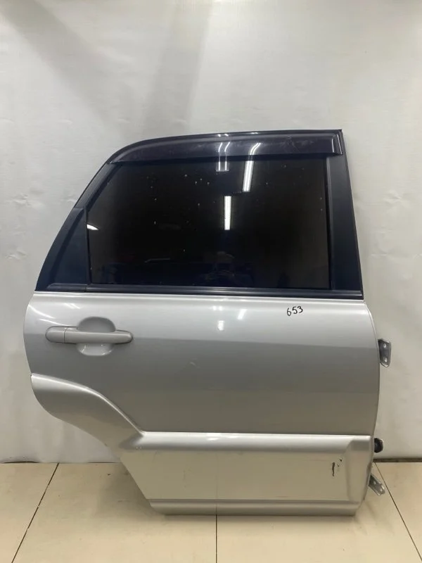 Дверь задняя правая Kia Sportage 2 KM G4GC 2.0