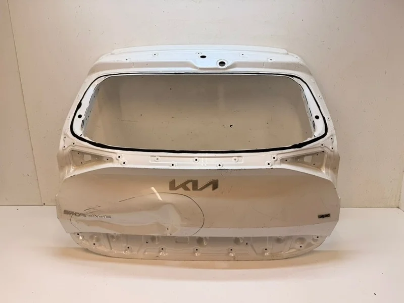Крышка багажника Kia Sportage 2021-2024 5