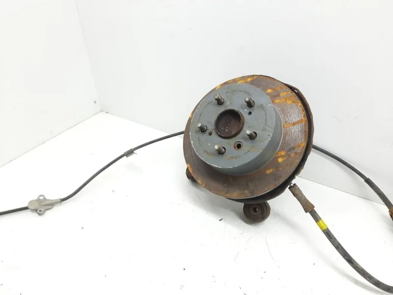 Кулак поворотный Toyota Camry 2011-2017 V50