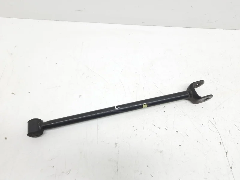 Рычаг Toyota Camry 2011-2017 V55