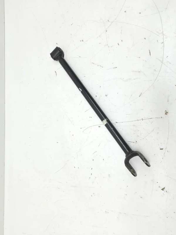 Рычаг Toyota Camry 2011-2017 V55