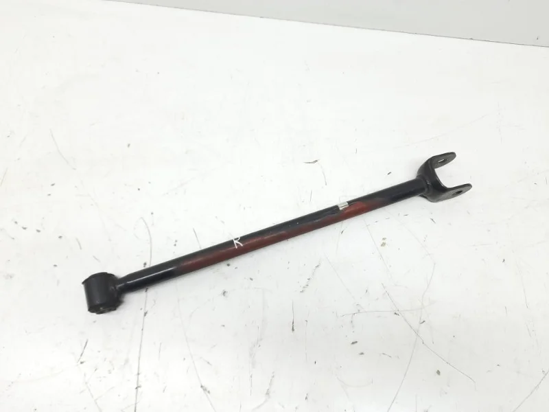 Рычаг Toyota Camry 2011-2017 V55