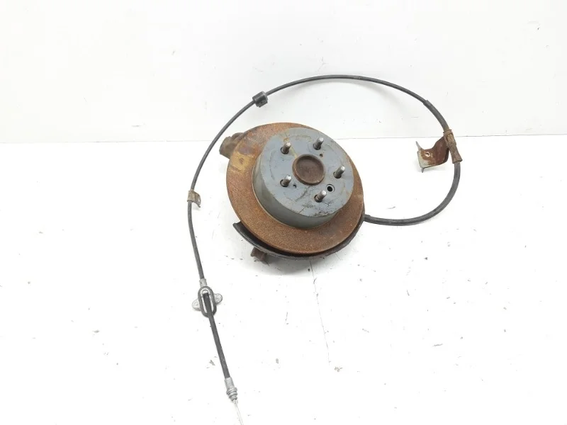 Кулак поворотный Toyota Camry 2011-2017 V55