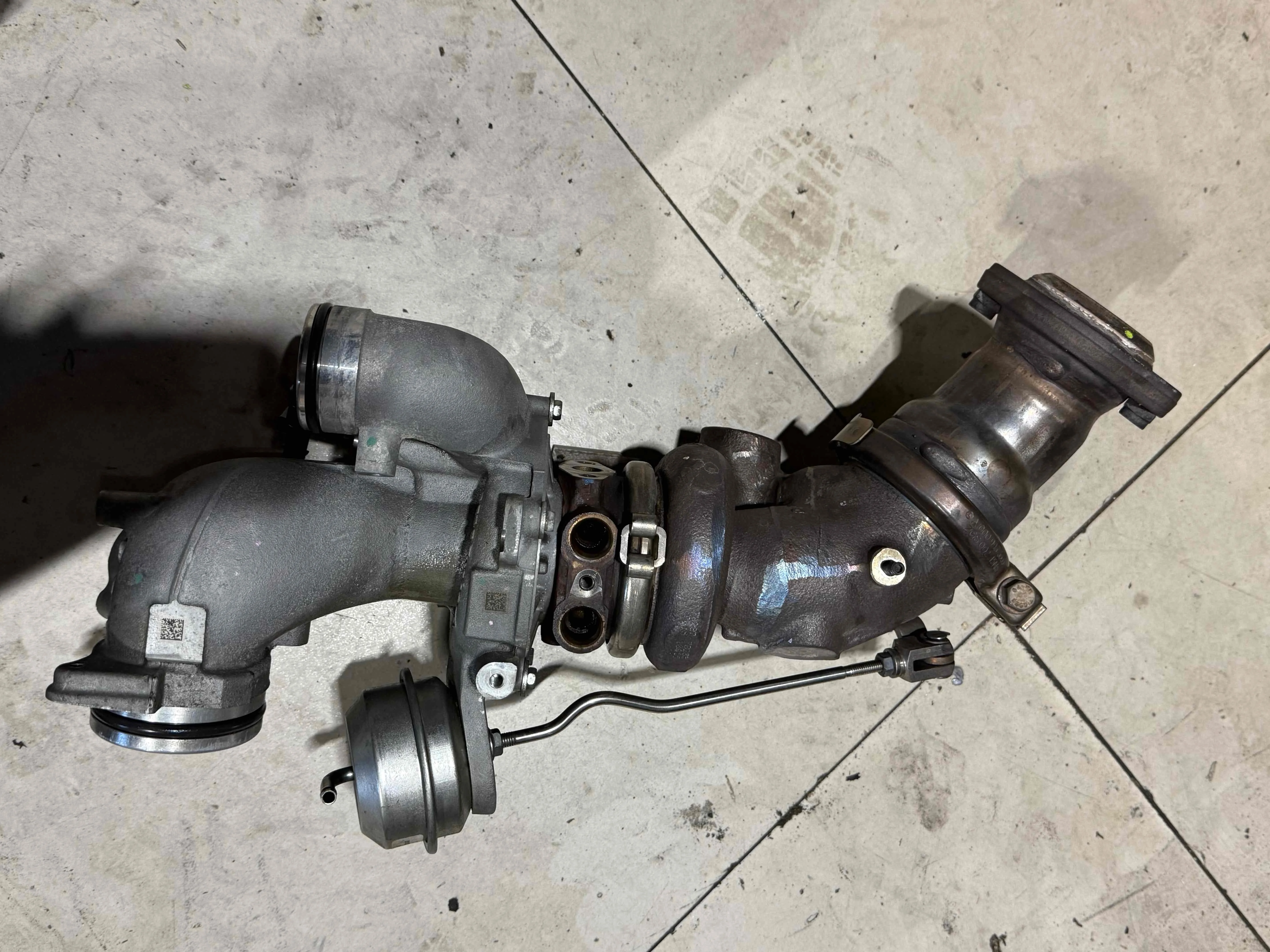 Турбина Mercedes-Benz W212/S212/C207/A207 рестайлинг (2013—2016) A2760901480
 276820