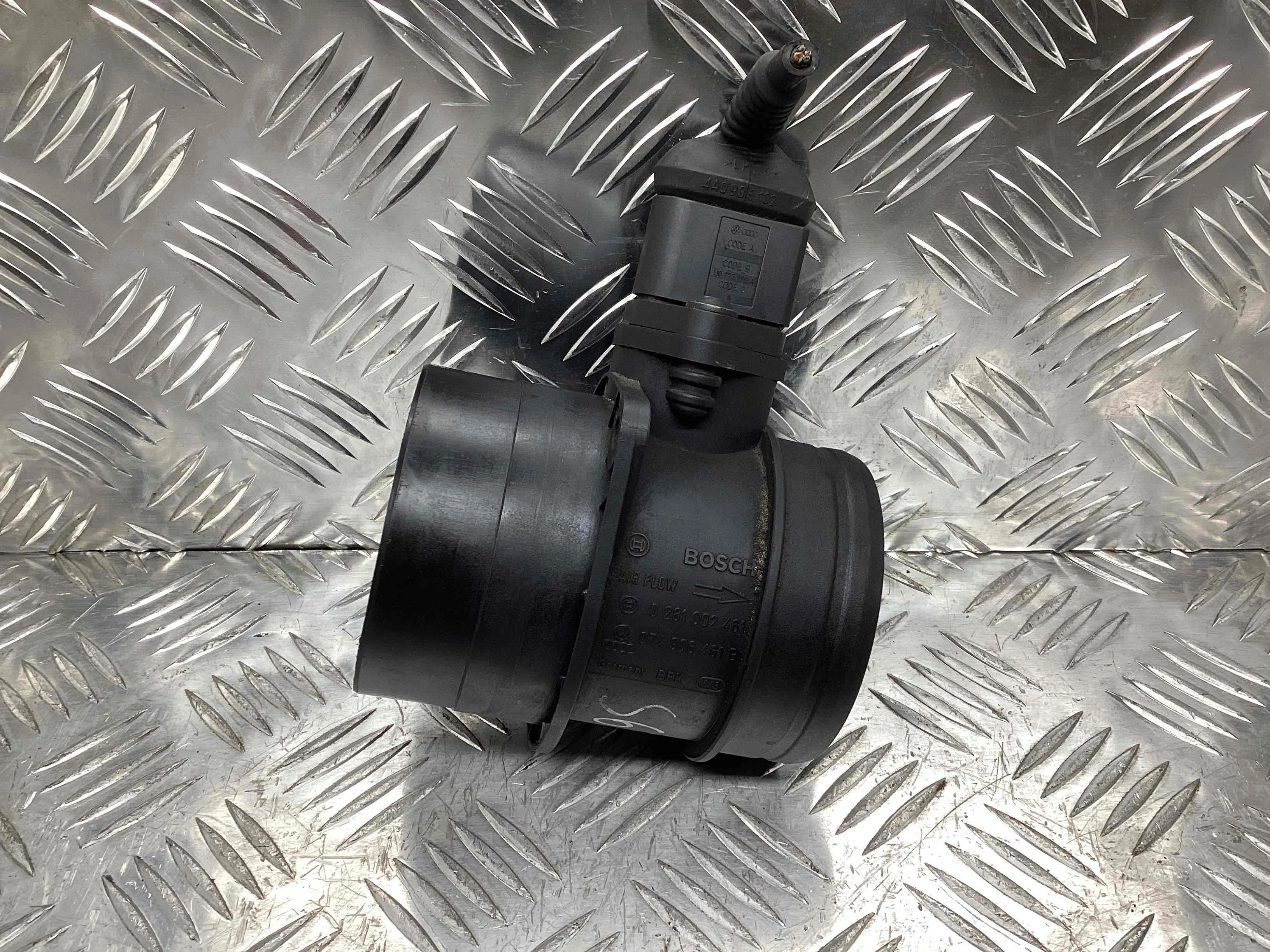 Расходомер воздуха Volkswagen Passat Passat B5+ (3B) 2000-2005 рестайлинг 2003 1,9 Дизель АКПП Универсал.