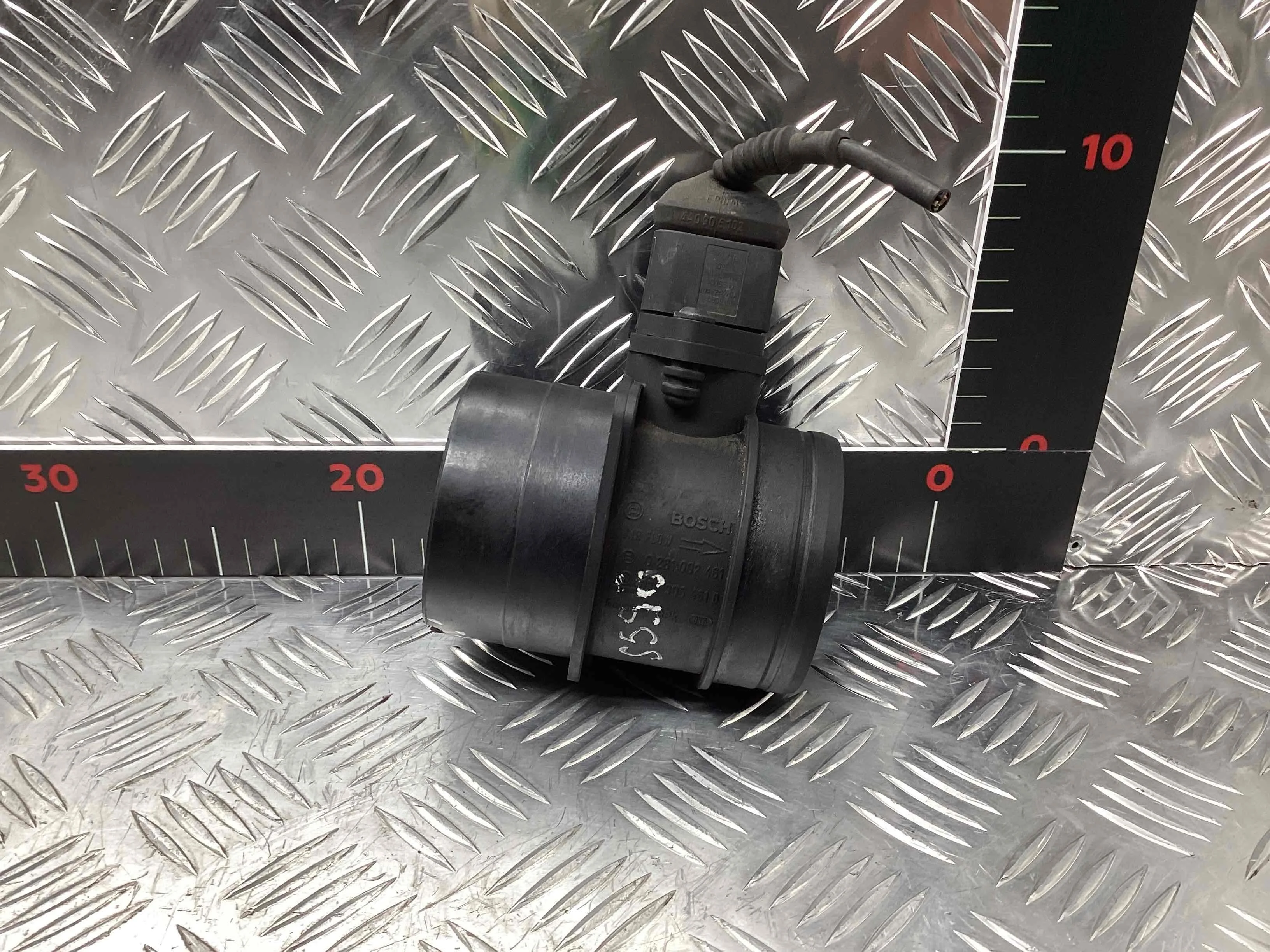 Расходомер воздуха Volkswagen Passat Passat B5+ (3B) 2000-2005 рестайлинг 2001 1,9 Дизель АКПП Универсал.