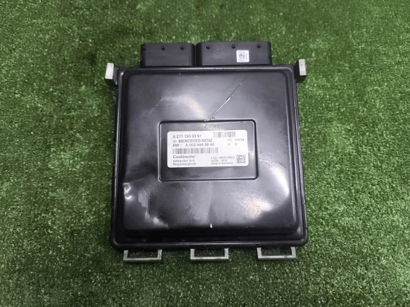 Блок управления двигателем Mercedes-Benz C-class 2010 A2711500391 W204 271.860