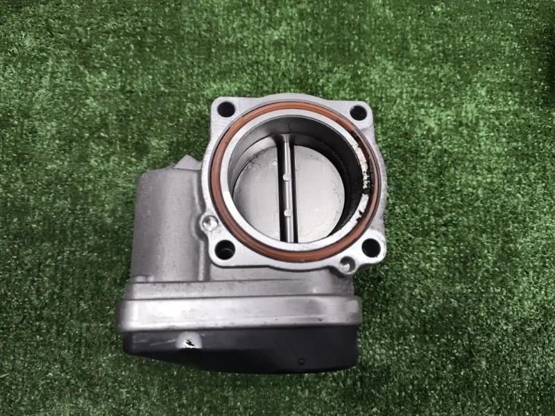 Заслонка дроссельная BMW 3 2005 13541439224 E46 N46B20AA