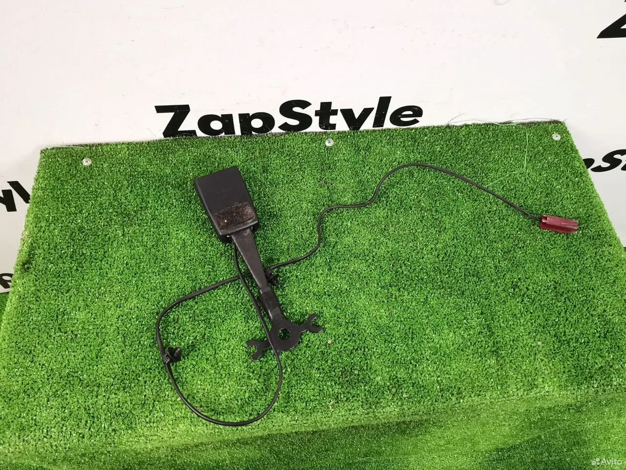 Замок ремня безопасности ford mondeo 4 левый