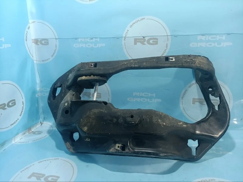 Кронштейн редуктора BMW X6 2013 22326854187 E71 N57D30