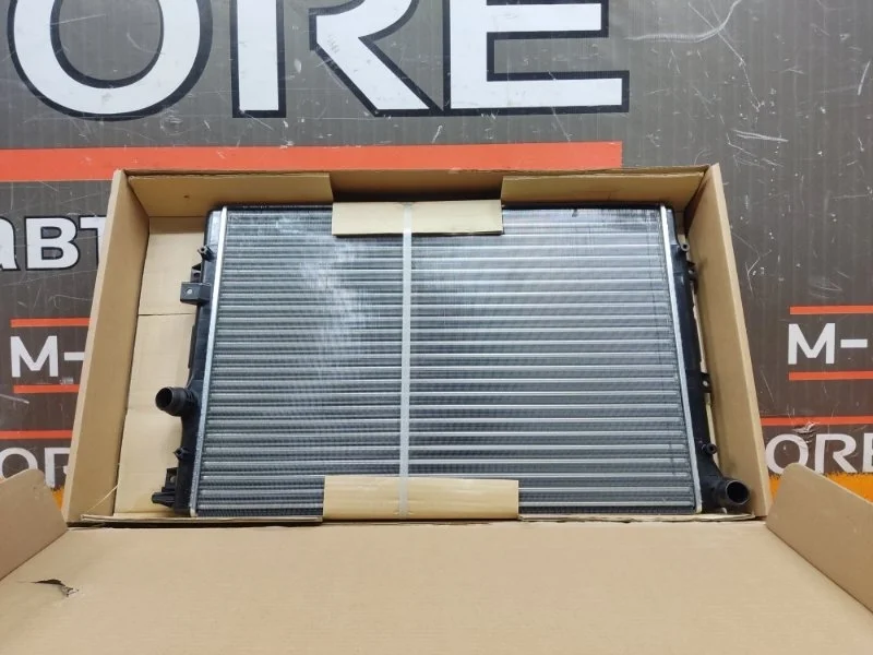 Радиатор ДВС Volkswagen Tiguan 5N0121253N 5N