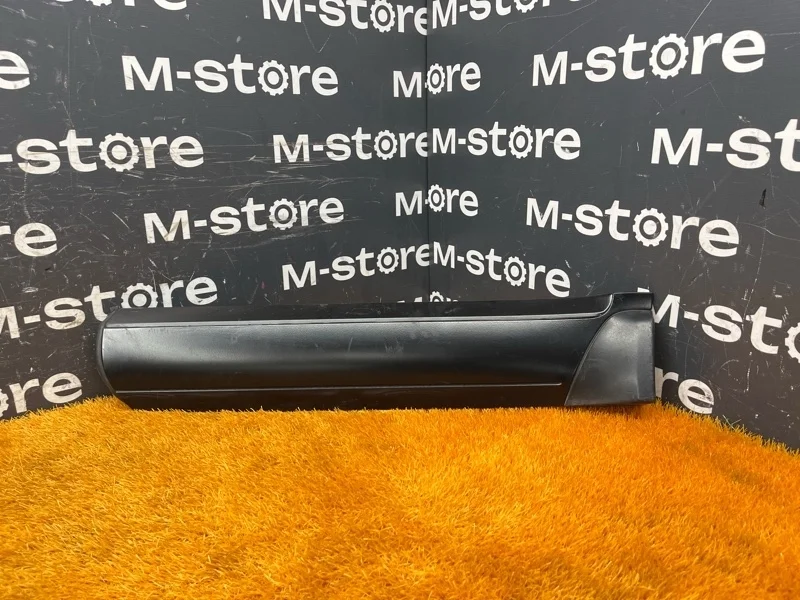 Молдинг на дверь Porsche Cayenne 2007 7L5839787 957 M4851, задний левый