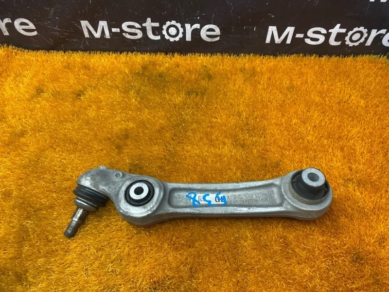 Рычаг подвески нижний Bmw 7-Series 2009 31126798108 F02 N63B44A, передний правый