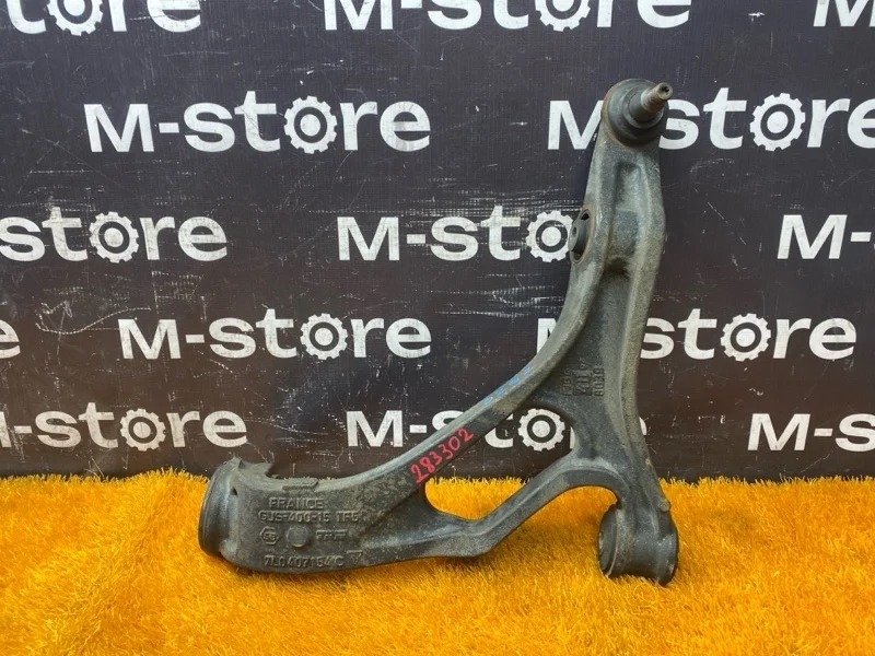 Рычаг подвески нижний Porsche Cayenne 2007 7L0407154C 957 M4801, передний правый