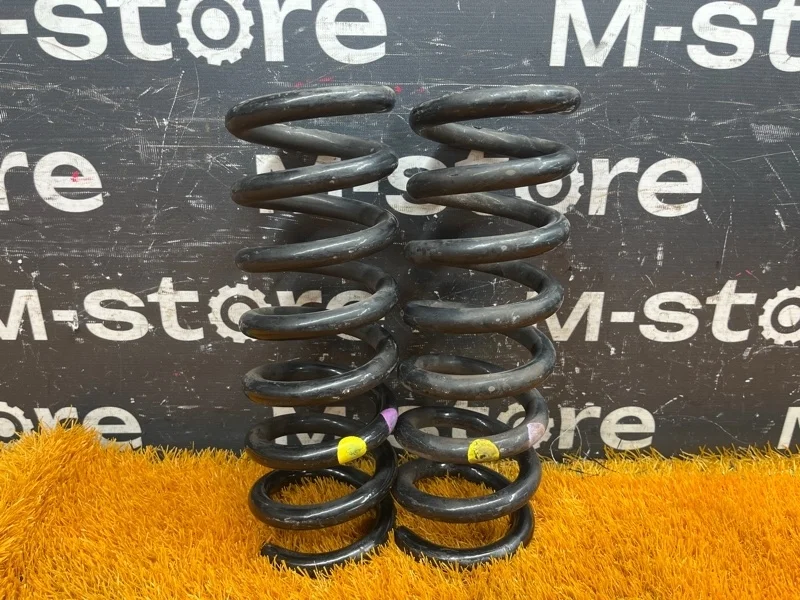 Пружина Mercedes-Benz C-Class 2012 A2043240604 W204 271.860, задняя