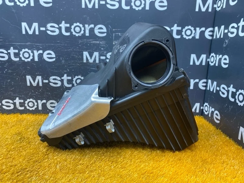 Корпус воздушного фильтра Volkswagen Touareg 2011 7P6129601H 7P CGRA