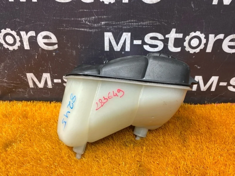 Бачок расширительный Mercedes-Benz E-Class 2006 A2115000049 W211 272.943