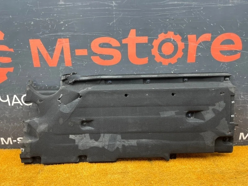 Защита днища кузова Audi Q3 2012 8U0825207 8U CPSA, левая